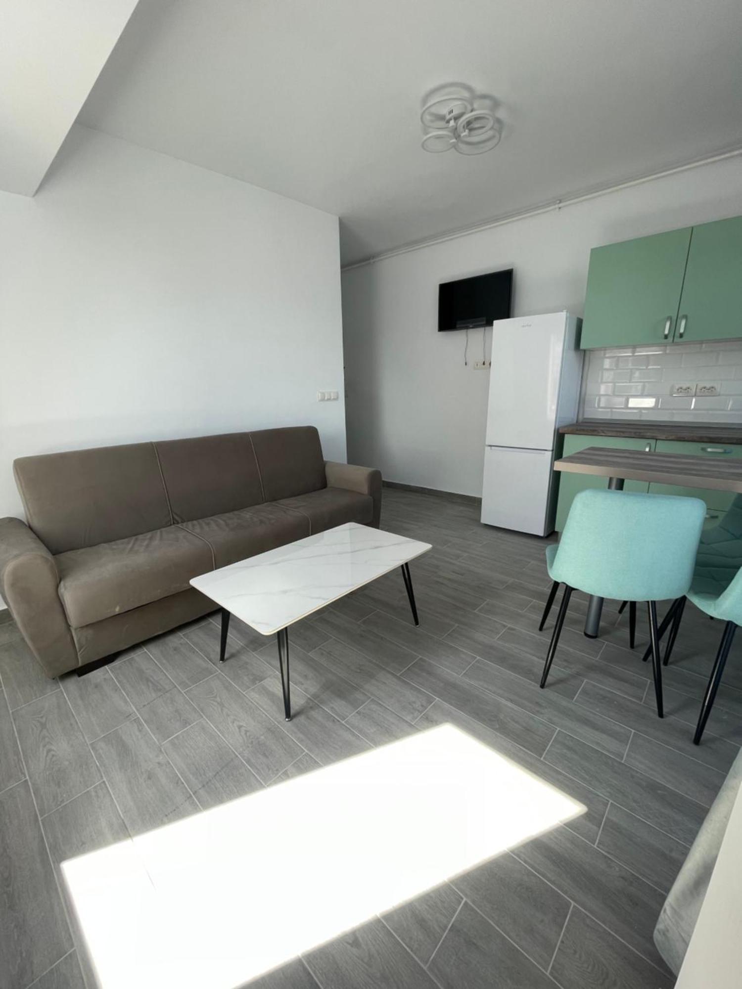 Marisah Residence #6 オトペニ エクステリア 写真